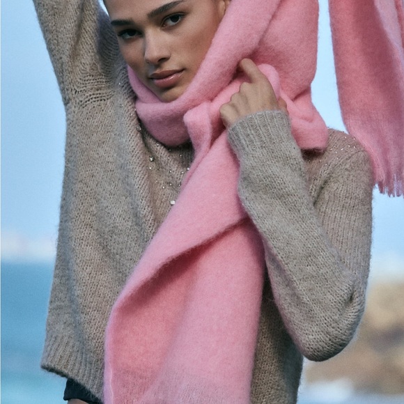 Zara Pink Fringed Scarf - Picture 1 of 7